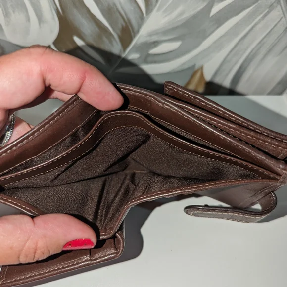 Purple coach wallet - Picture 4 of 7